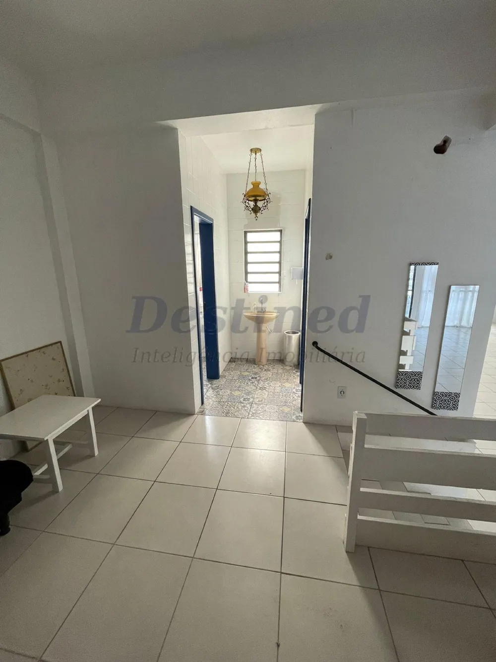 Prédio Comercial para Locação Anual, muito bem localizado na Av Pedro Adams Filho 