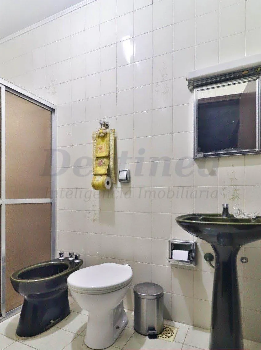 Imóvel Comercial para Locação Anual no bairro Centro em Canoas