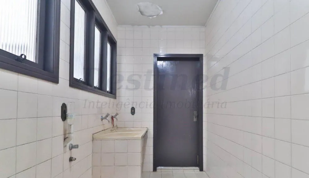 Imóvel Comercial para Locação Anual no bairro Centro em Canoas