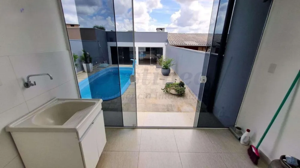 Casa com piscina para venda no Bairro Imigrante em Campo Bom