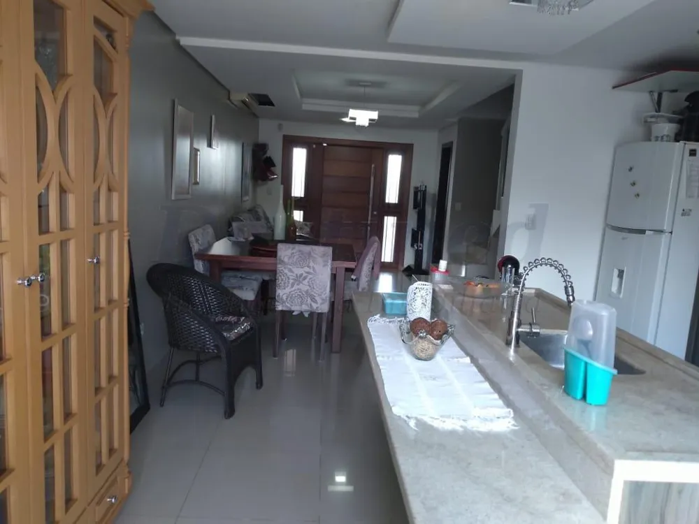 Sobrado 2 suítes para Venda no bairro zona nova  em Tramandaí