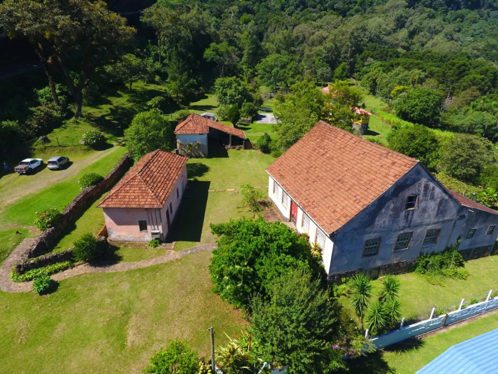 Área de terras 4 quartos para Venda