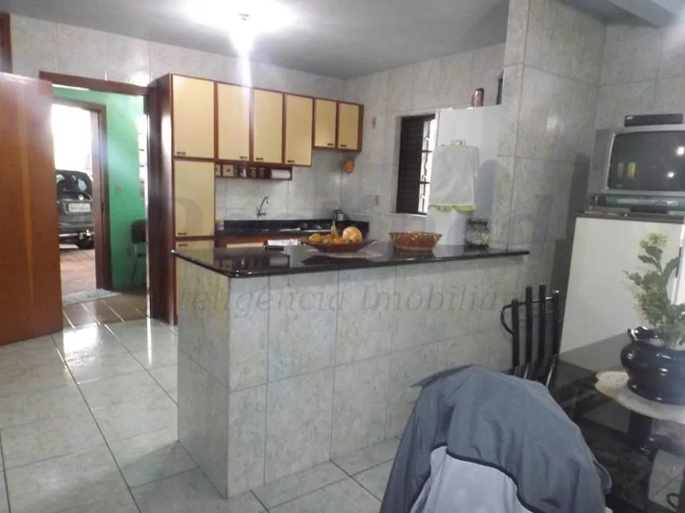 Imóvel Comercial 3 quartos para Locação Anual no bairro Canudos em Novo Hamburgo