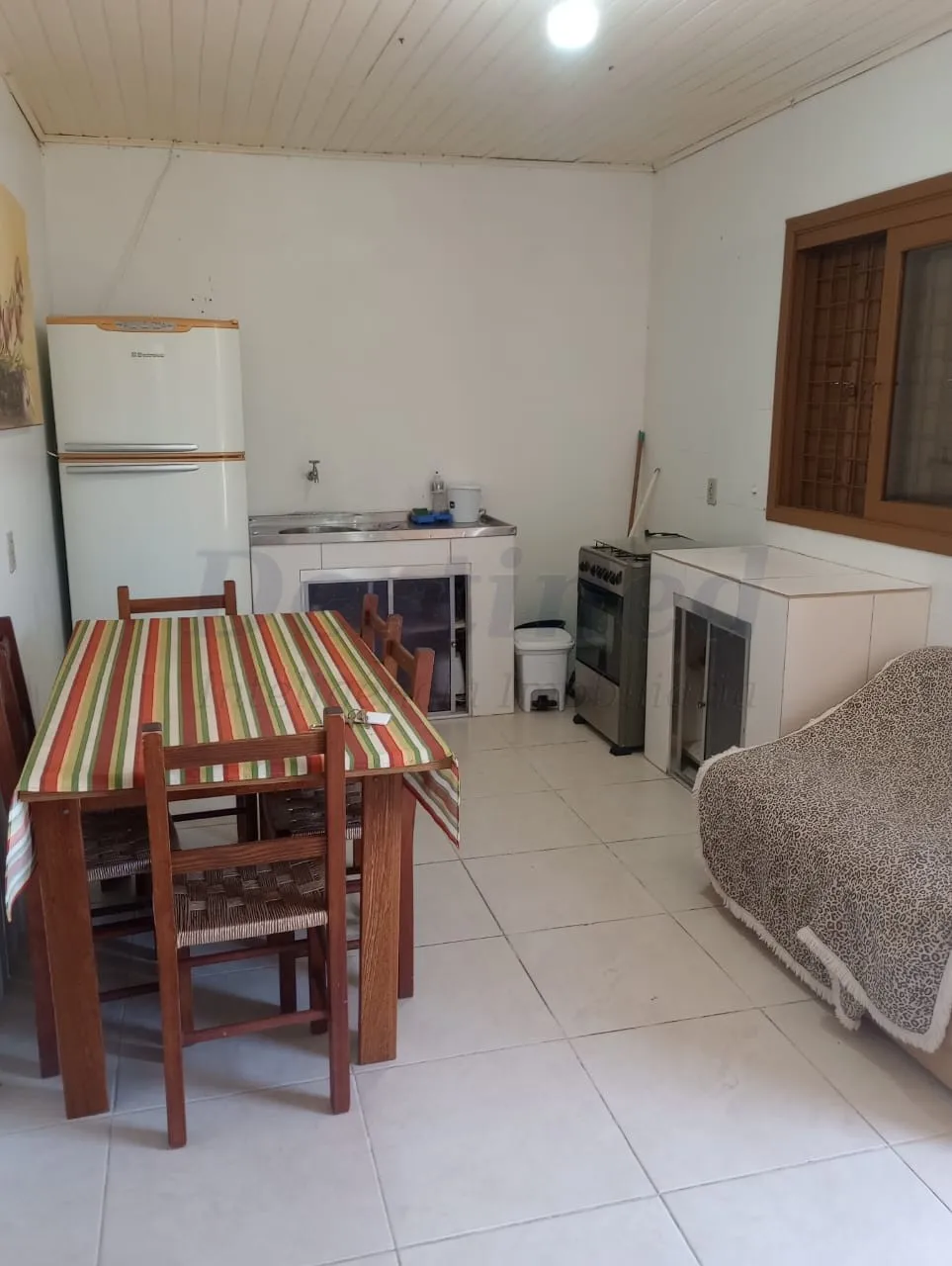 Casa 3 quartos para Venda no bairro Areias branca em arroi do sal 