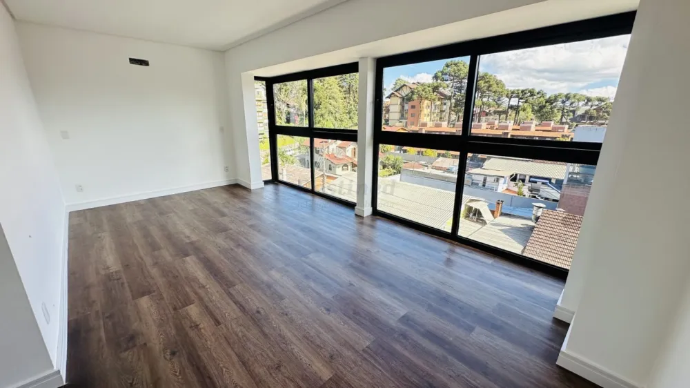 Apartamento 2 suítes para Venda no bairro Centro em Gramado