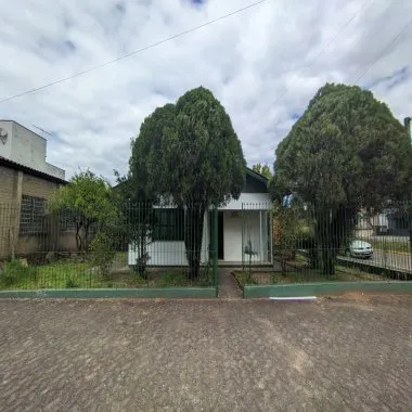 Casa 3 quartos para Locação Anual no bairro Centro em Campo Bom