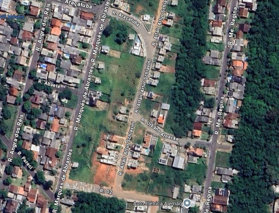 Oportunidade Única – Dois Terrenos Lado a Lado!