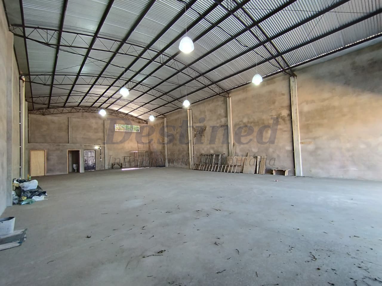 Imóvel Comercial para Locação Anual no bairro Rondônia em Novo Hamburgo
