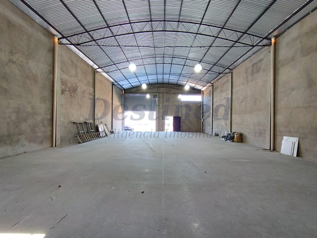 Imóvel Comercial para Locação Anual no bairro Rondônia em Novo Hamburgo