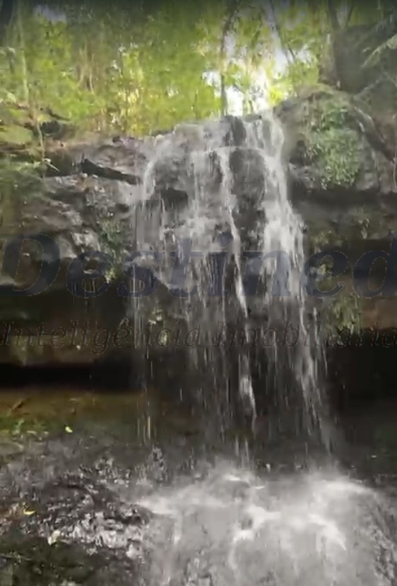 Sítio / Chácara 6 suítes para Venda no bairro rochendo em Três Coroas