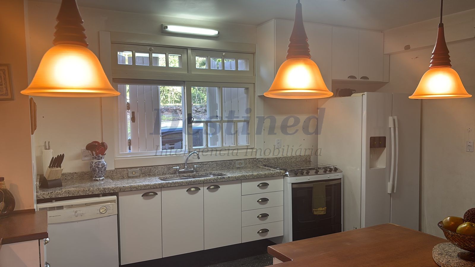 Sítio / Chácara 6 suítes para Venda no bairro rochendo em Três Coroas