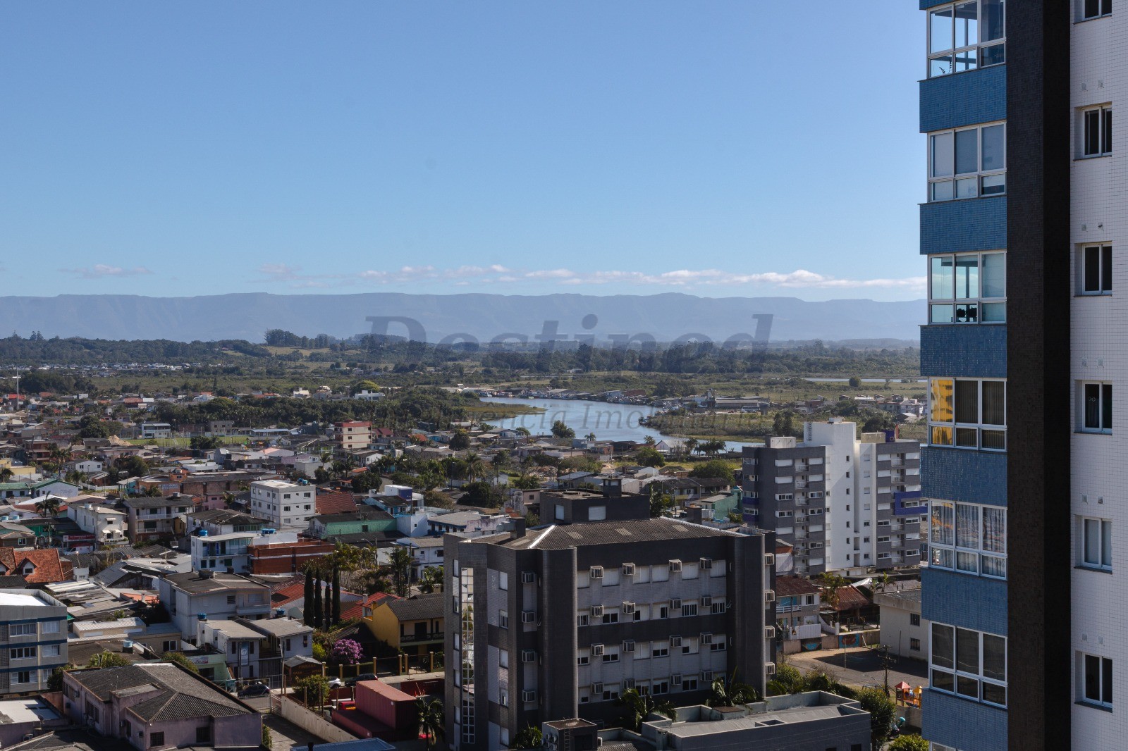Apartamento 2 suítes para Venda no bairro Centro em Torres