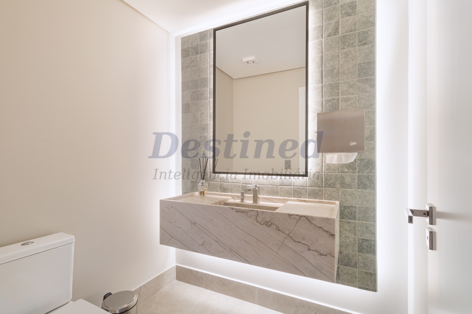 Apartamento 2 suítes para Venda no bairro Centro em Torres