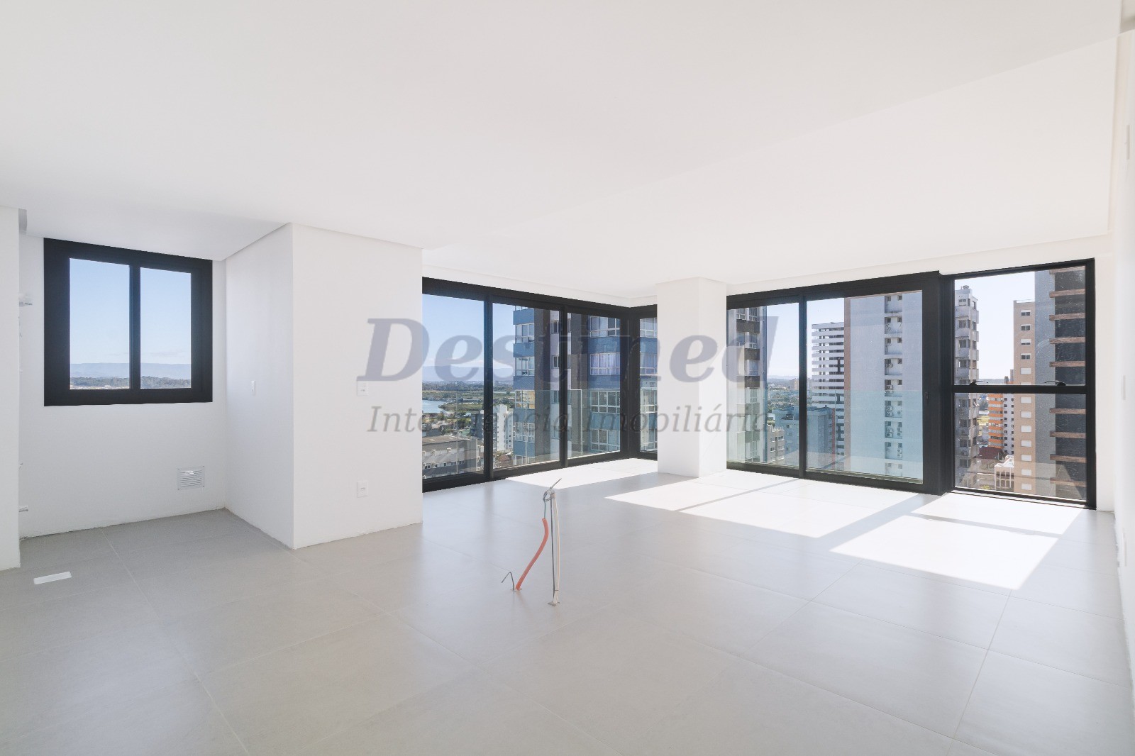 Apartamento 2 suítes para Venda no bairro Centro em Torres