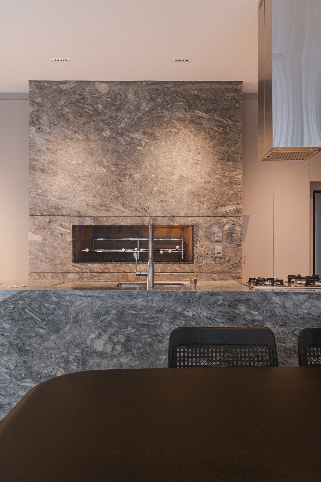 Apartamento 2 suítes para Venda no bairro Centro em Torres