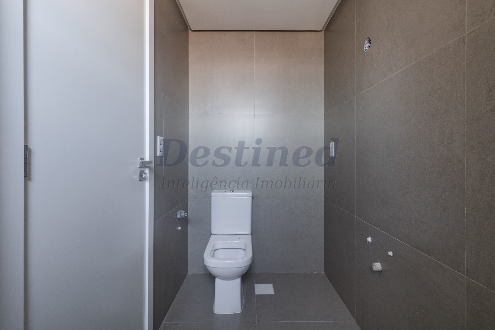 Apartamento 2 suítes para Venda no bairro Centro em Torres