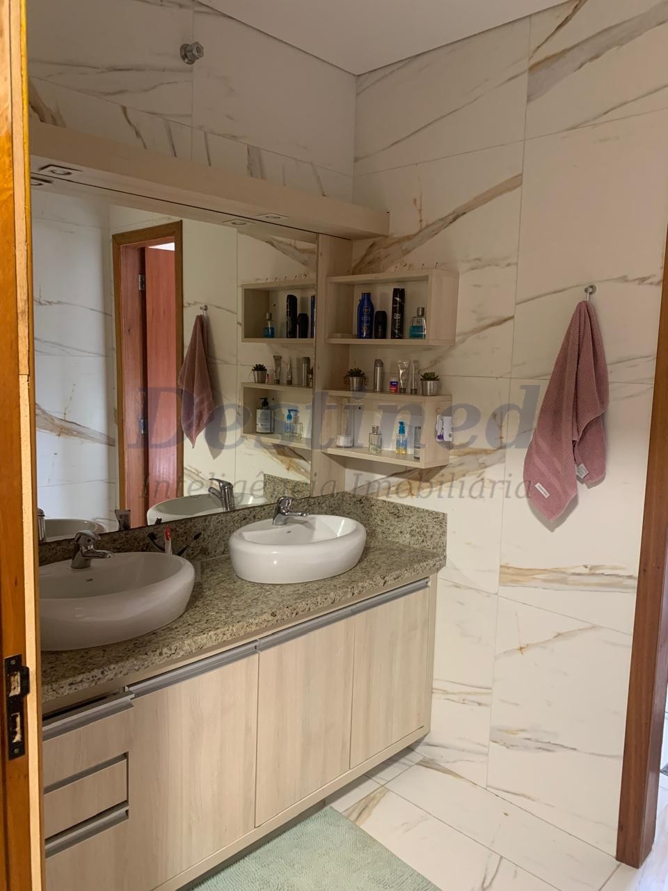 Sítio / Chácara 3 quartos para Venda no bairro Lomba Grande em Novo Hamburgo