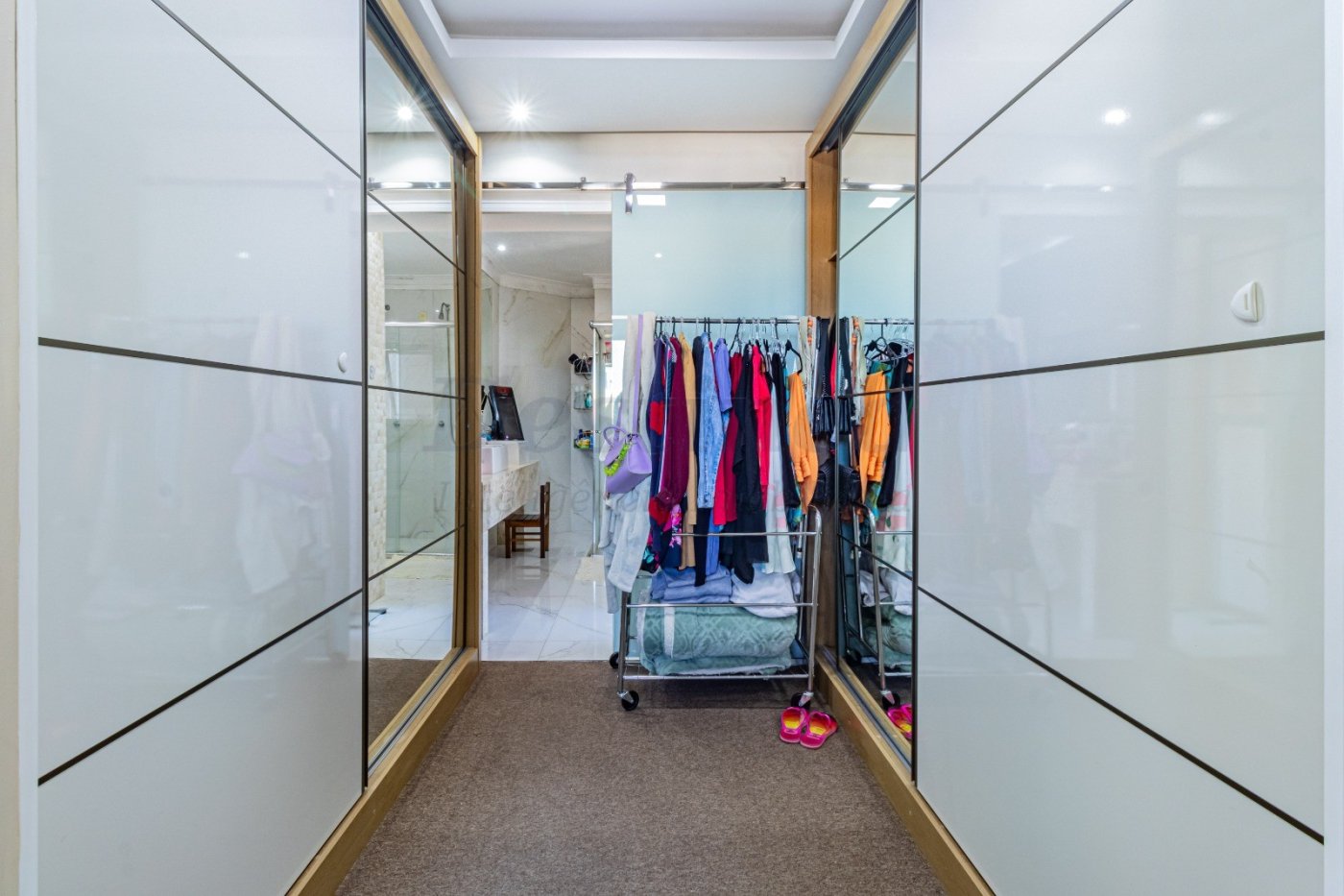 Apartamento 3 quartos pra aluguel no bairro Jardim Itu em Porto Alegre