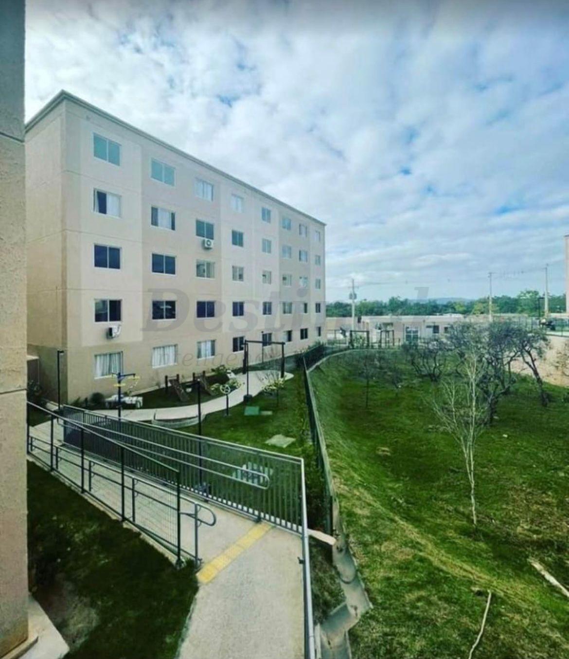 Apartamento térreo no Residencial Alto Paraíso à venda 