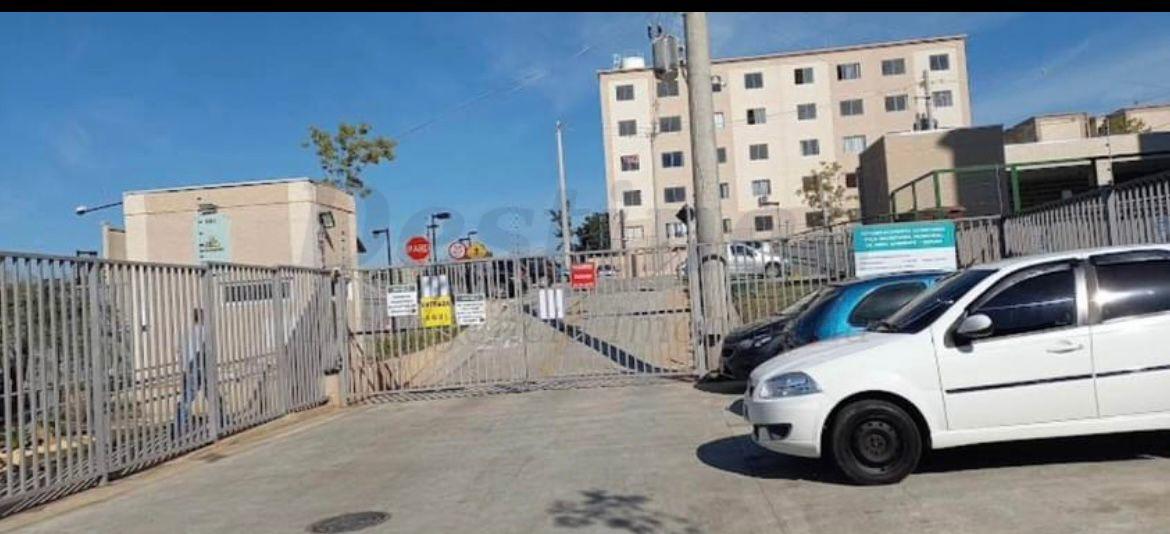Apartamento térreo no Residencial Alto Paraíso à venda 