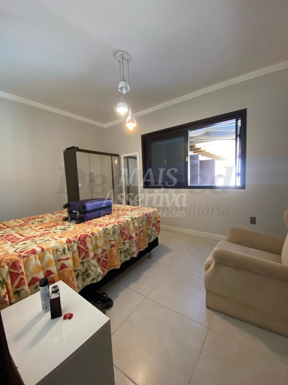 Casa 4 quartos para Venda no bairro Balneario Praia Real em Torres