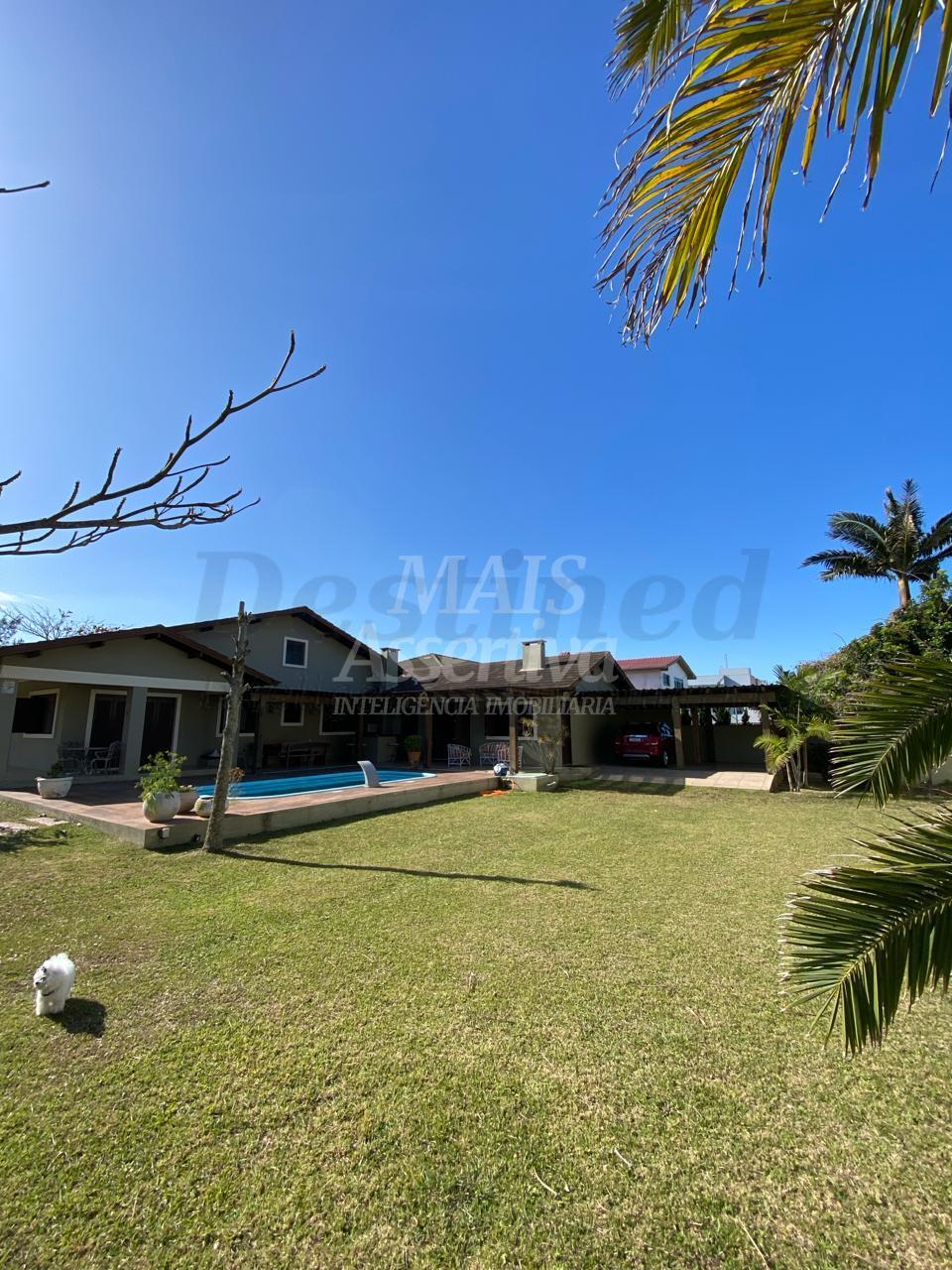 Casa 4 quartos para Venda no bairro Balneario Praia Real em Torres