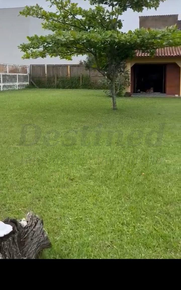 Oportunidade única casa com terreno de 720m²  a venda em Capão da Canoa