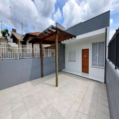 Casa com piscina para venda no Bairro Imigrante em Campo Bom