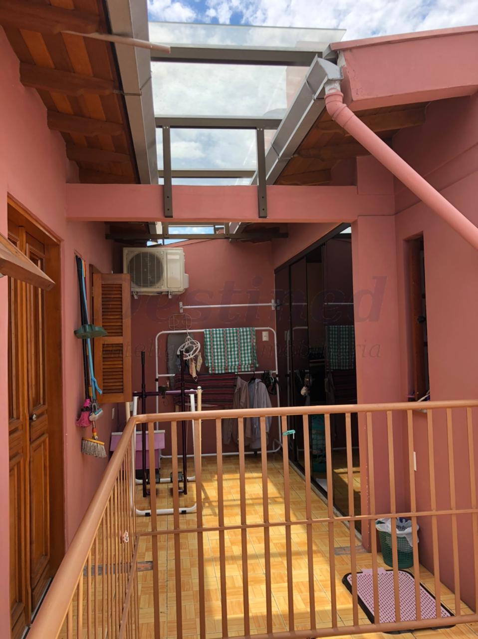 Sobrado 4 quartos para Venda no bairro Mato Grande em Canoas