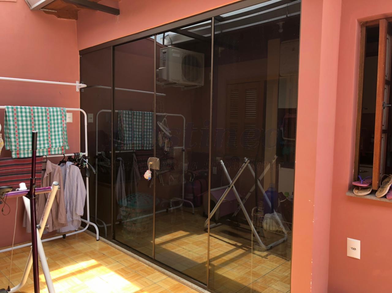 Sobrado 4 quartos para Venda no bairro Mato Grande em Canoas