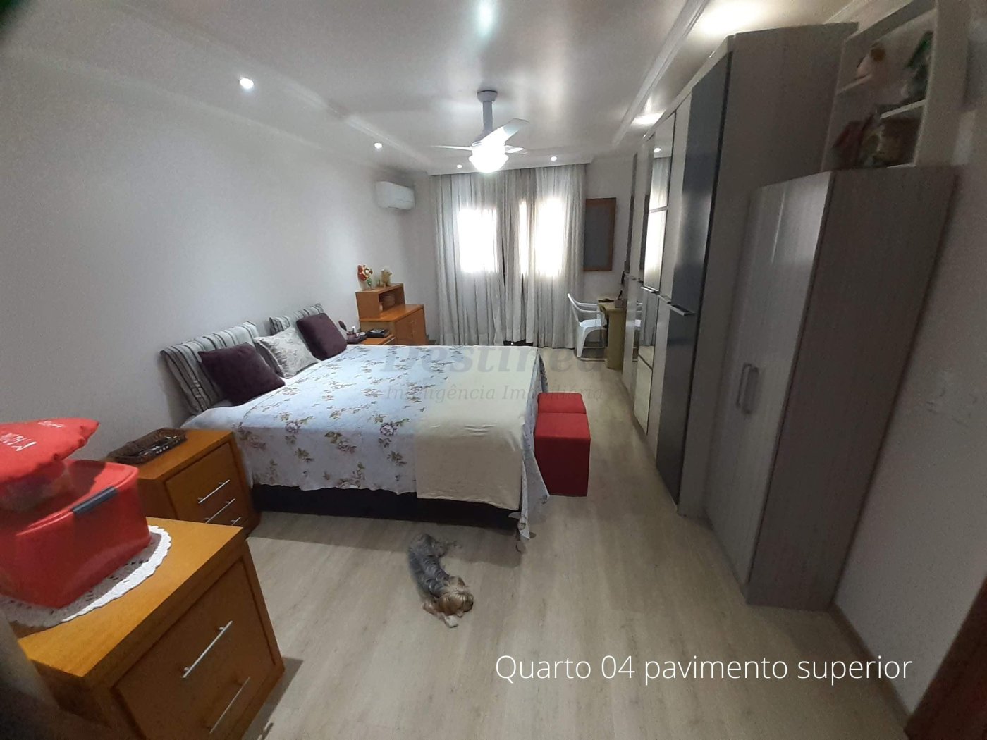 Sobrado 4 quartos para Venda no bairro Mato Grande em Canoas