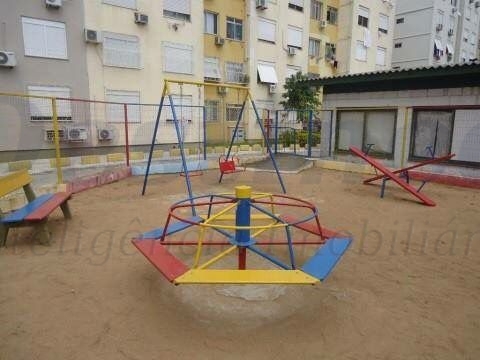 Apartamento 2 quartos para Venda no bairro Humaitá em Porto Alegre