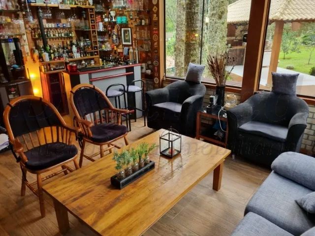 Casa 4 quartos para Venda no bairro Suzana em Canela