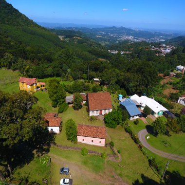 Casa 4 quartos para Venda no bairro Paradouro em Morro Reuter