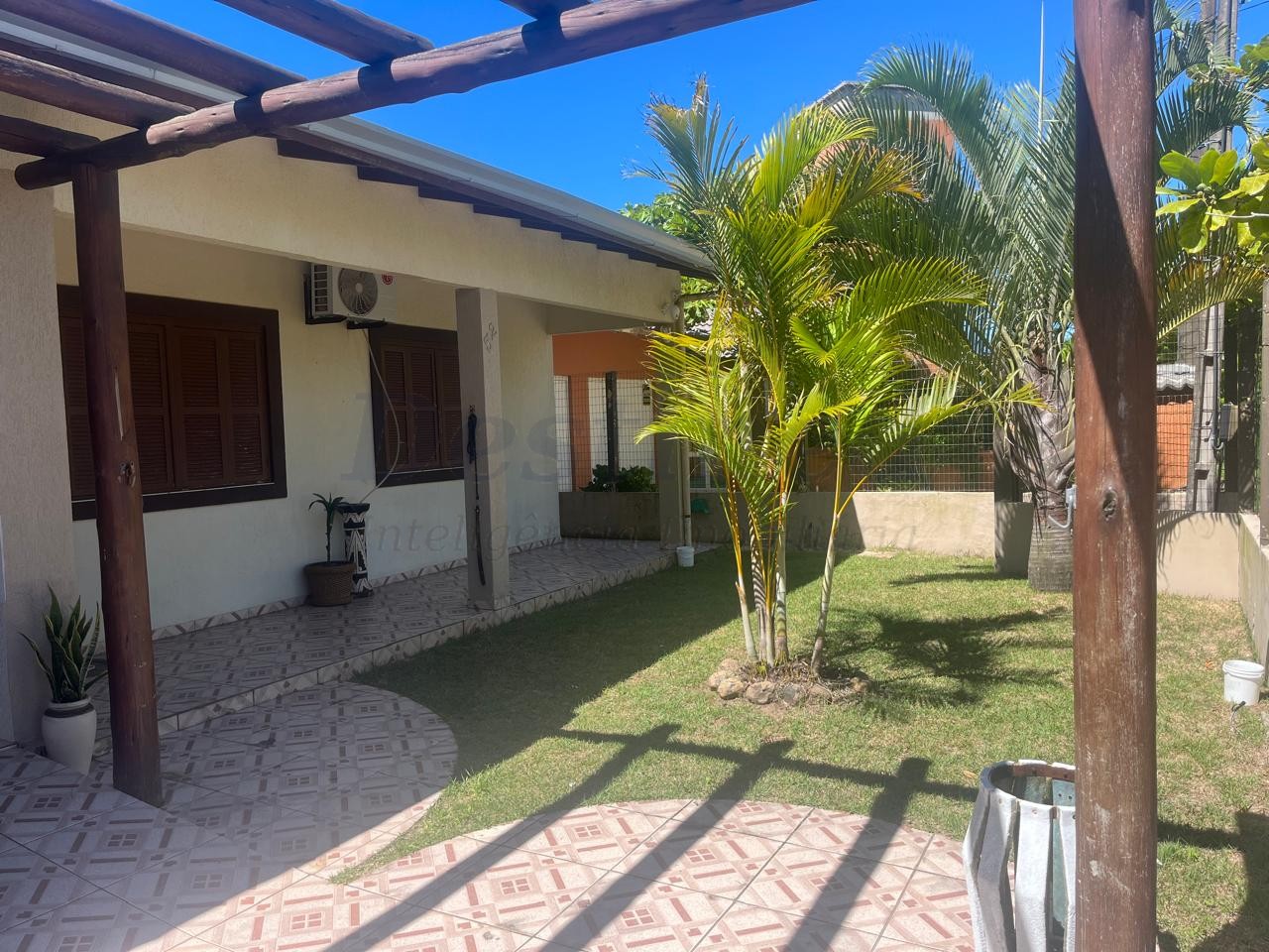 Casa 3 quartos para Venda no bairro estrela do mar  em Torres