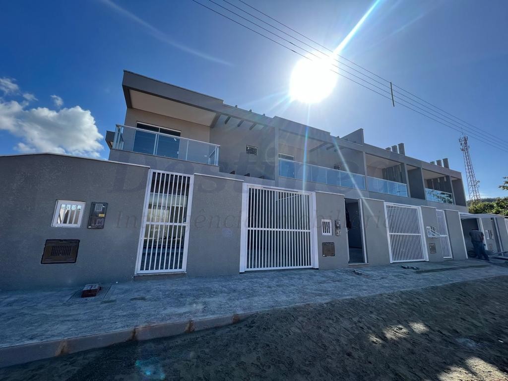 Casa 3 quartos para Venda no bairro itajuba em Barra Velha
