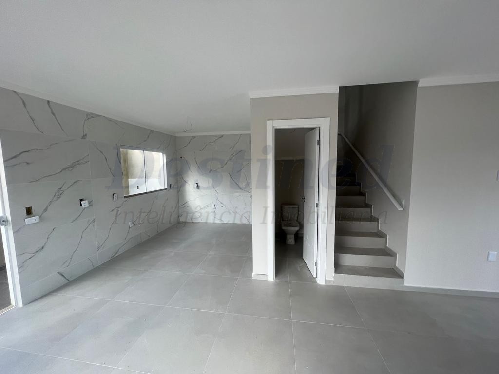 Casa 3 quartos para Venda no bairro itajuba em Barra Velha