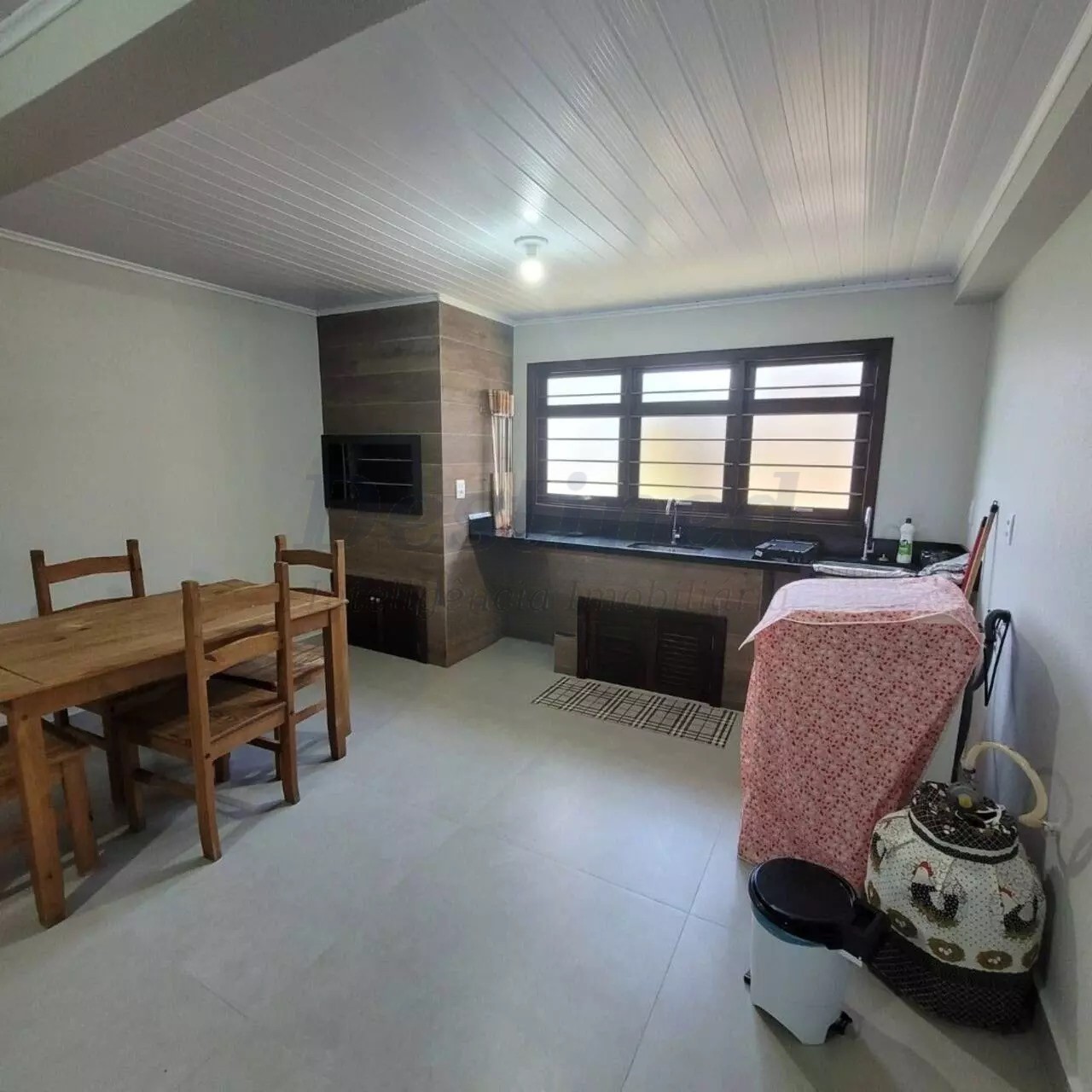 Casa 5 quartos para Venda no bairro Atlântico em Arroio do Sal
