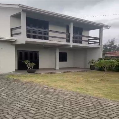 Casa 5 quartos para Venda no bairro Atlântico em Arroio do Sal