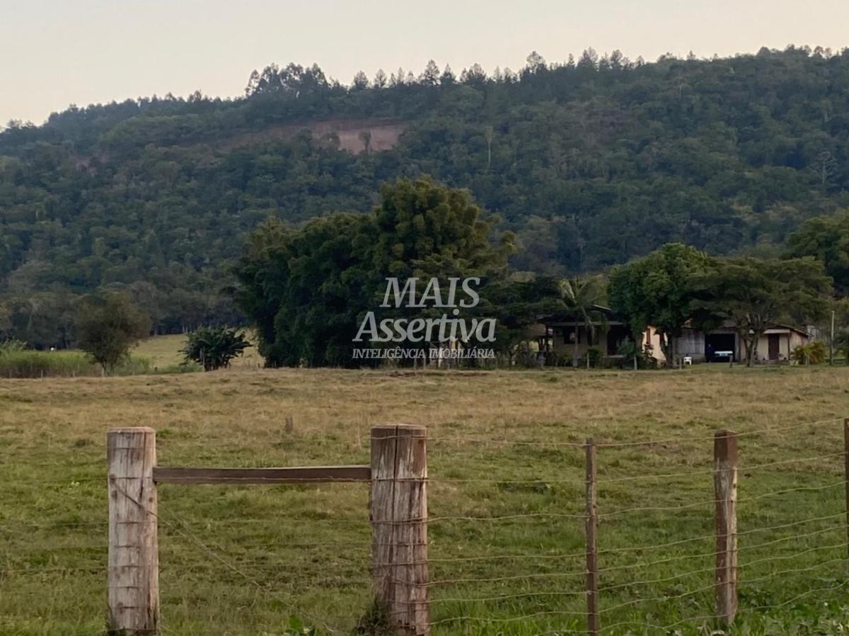 Sítio / Chácara 5 quartos para Venda no bairro Fazenda Fialho em Taquara