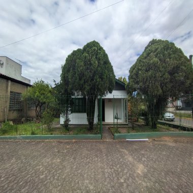 Casa 3 quartos para Locação Anual no bairro Centro em Campo Bom