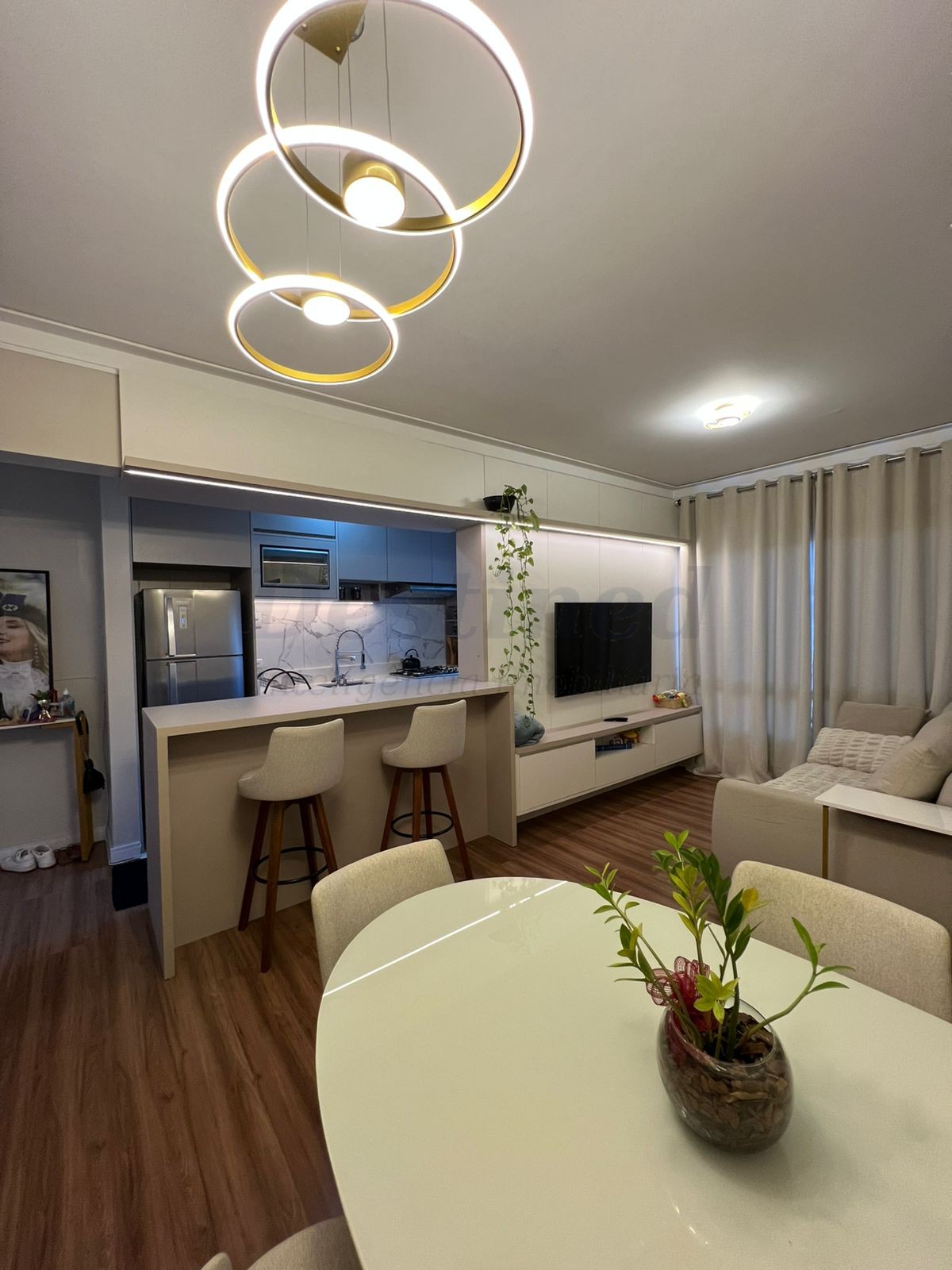 Apartamento mobiliado para venda no bairro Jardim Mauá em Novo Hamburgo